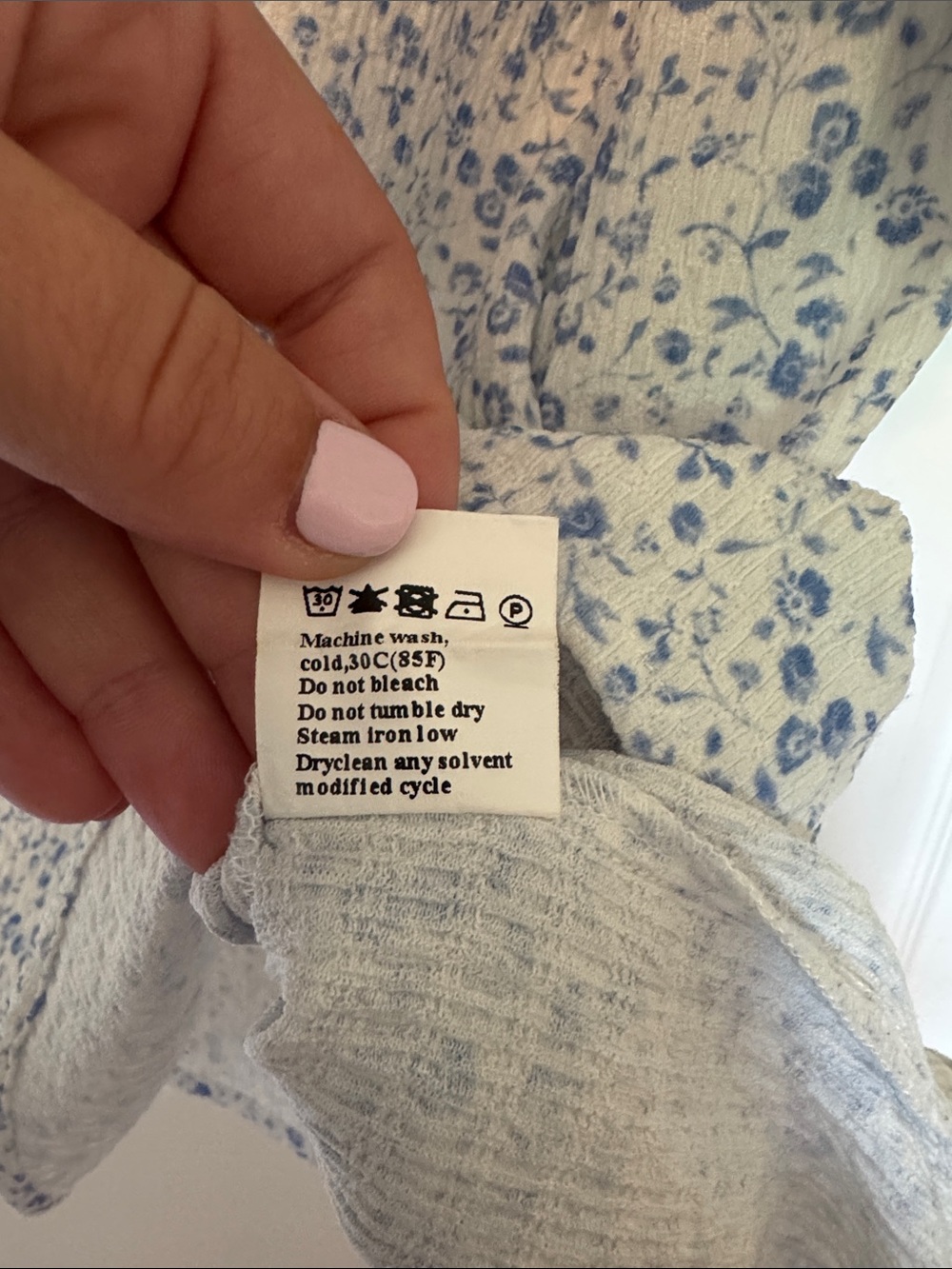 SHEIN White and Blue Floral Puff Sleeve Blouse - Picture 4 of 8